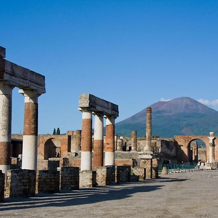 B&B Pompeii Rooms Bagian luar foto