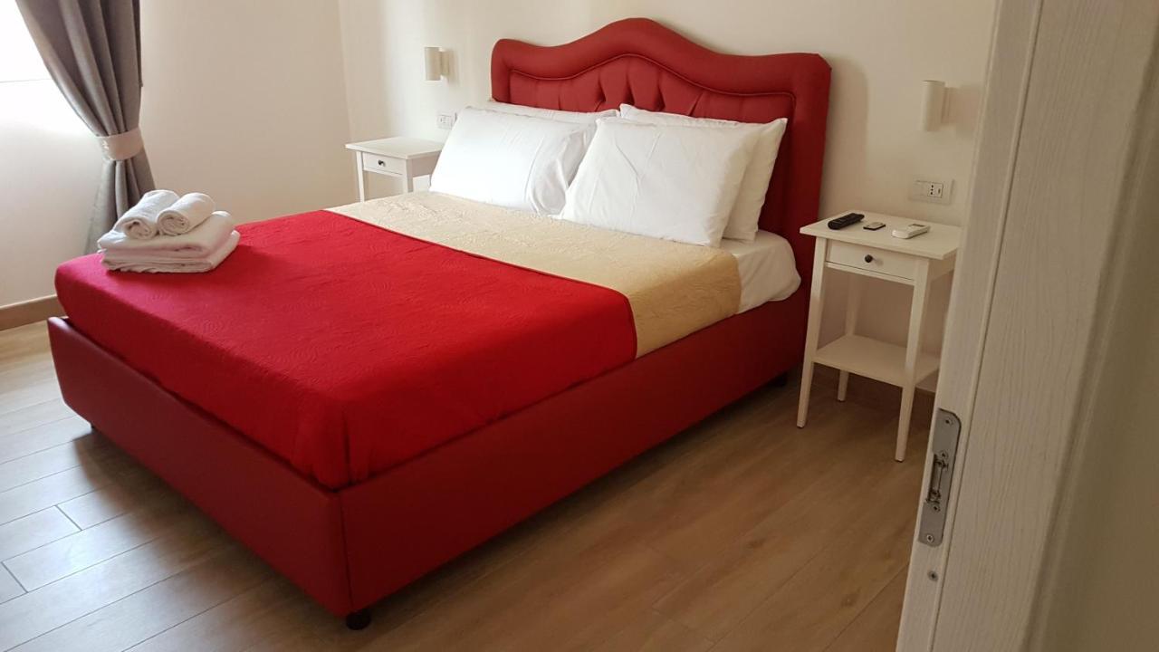 B&B Pompeii Rooms Bagian luar foto